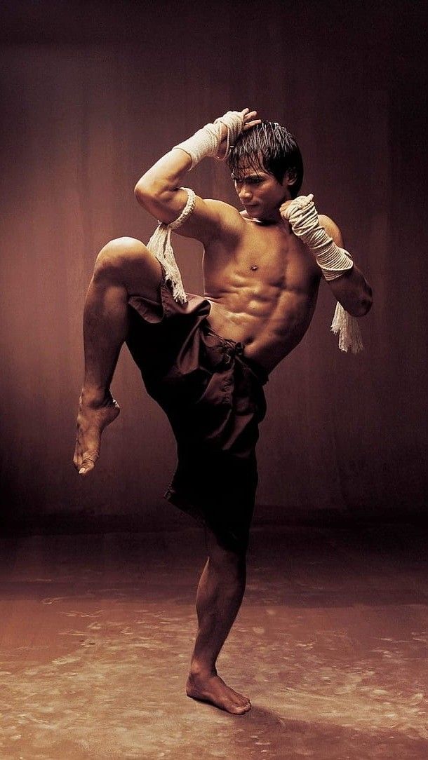 Kickboxing training
